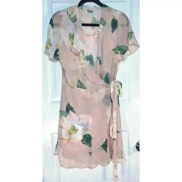 SHOW ME YOUR MUMU Floral Winnie Wrap Dress Pink Ruffle Mini Sz Medium - Picture 3 of 8
